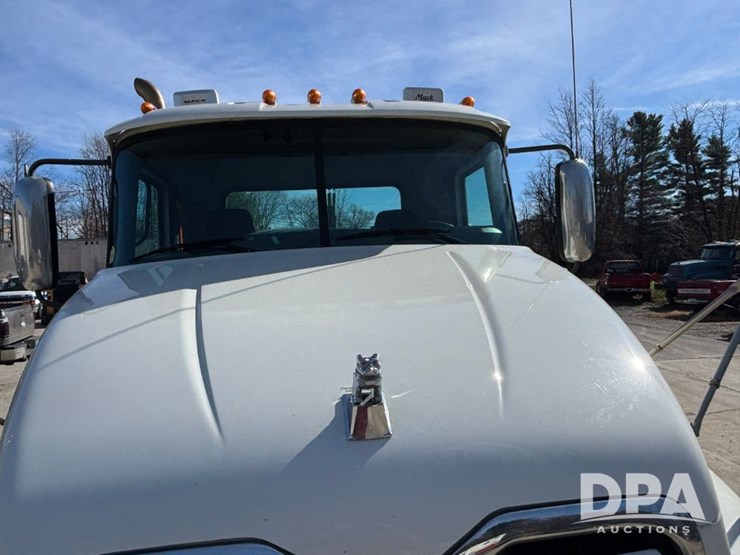 2018-mack-cxu613-truck-(gp12152)-image-20