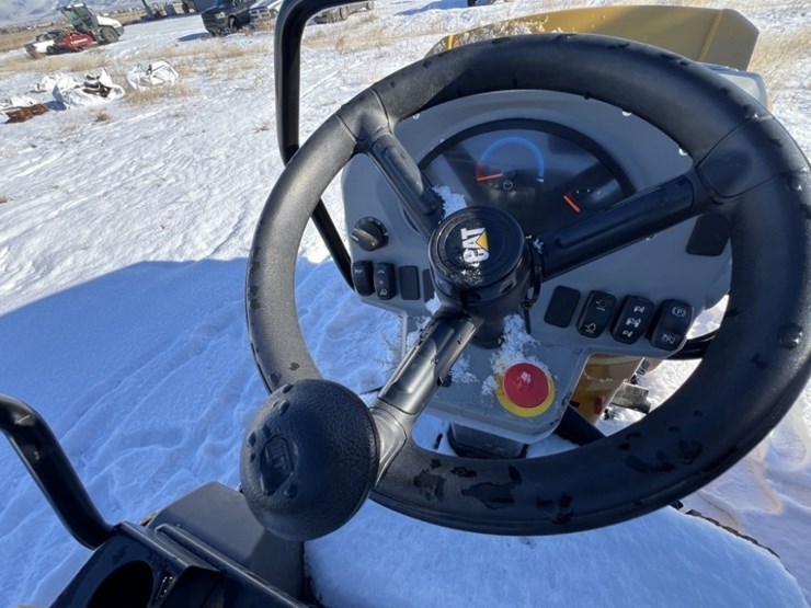 caterpillar-cb4.0-image-14