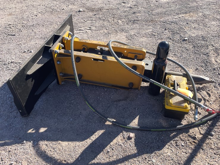 #262-•-skid-steer-concrete-breaker-image-4