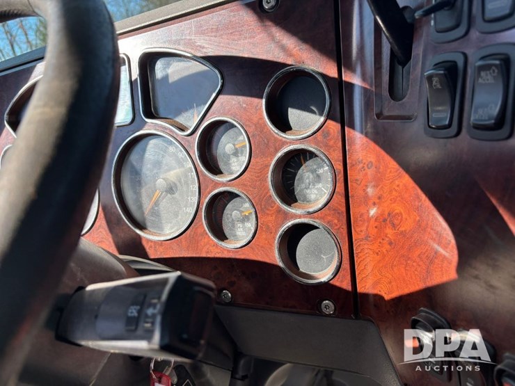 2018-mack-cxu613-truck-(gp12152)-image-78