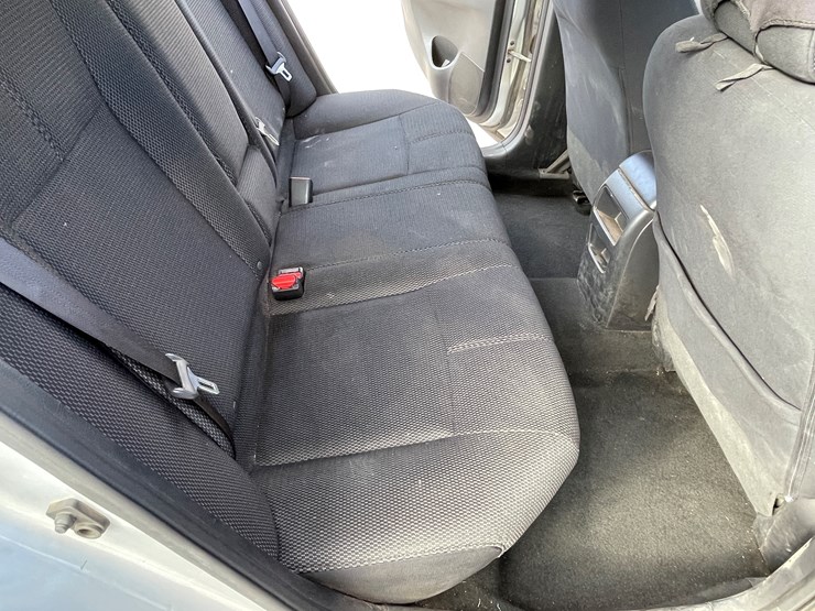 #4-•-2013-nissan-sentra-(has-nm-title)-image-104