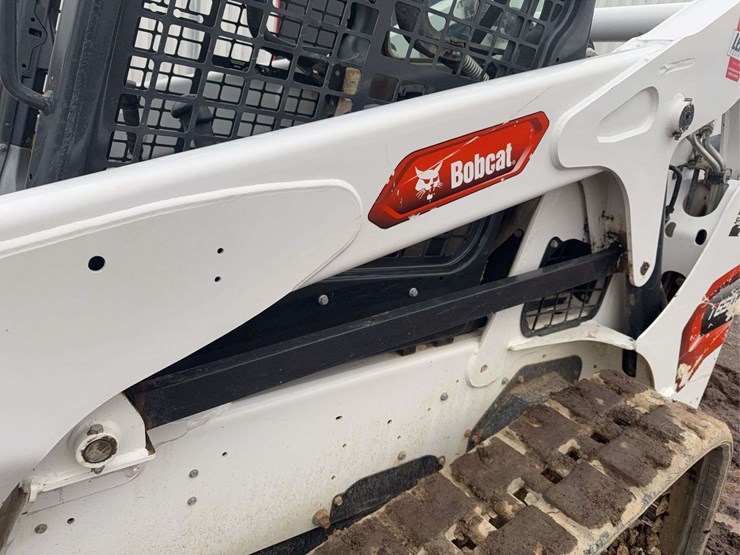 2024-bobcat-t650-image-34
