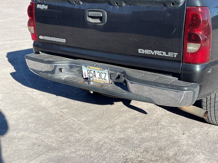 #5-•-2003-chevy-silverado-truck-(has-az-title)-image-37