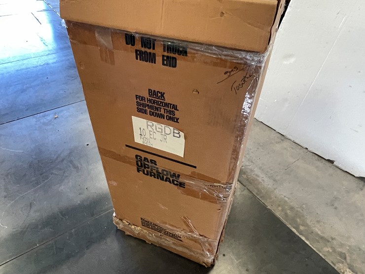 #5337-•-gas-up-flow-furnace-image-7