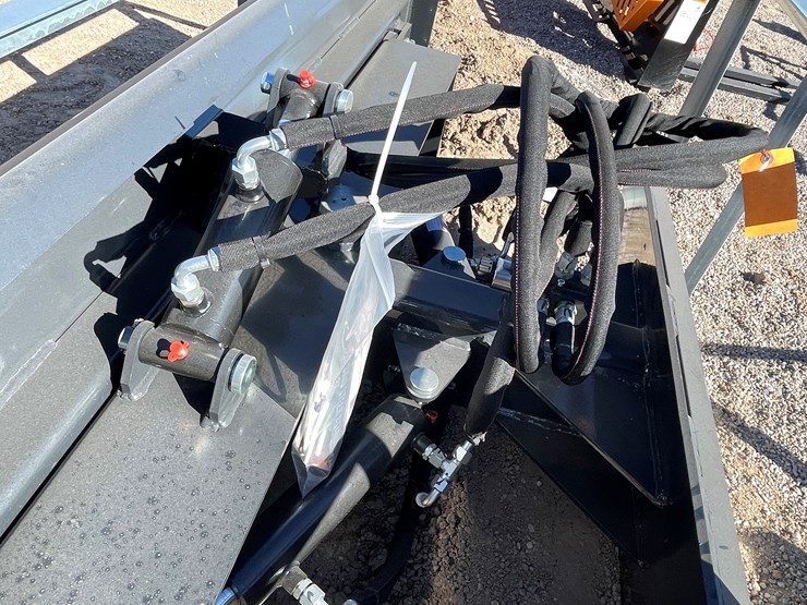 #221-•-6-way-dozer-blade-image-12