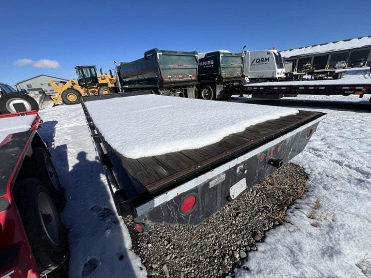 2006-titan-trailer-image-3