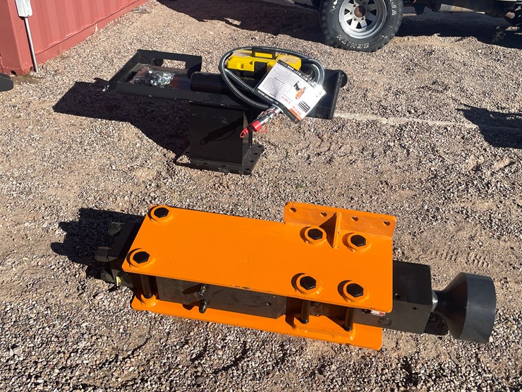 #214-•-skid-steer-post-driver-image-2