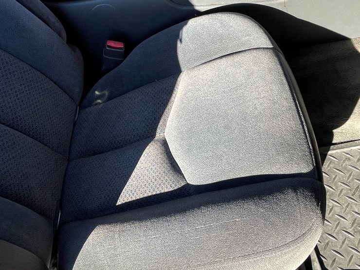 #5-•-2003-chevy-silverado-truck-(has-az-title)-image-86