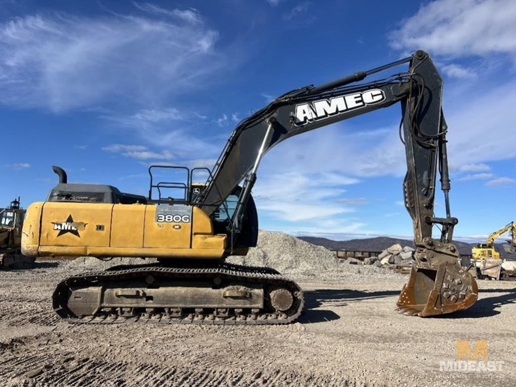 2016-deere-380g-xx00135-image-7