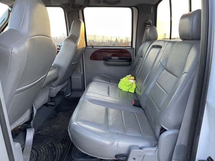 2006-ford-f350-image-16