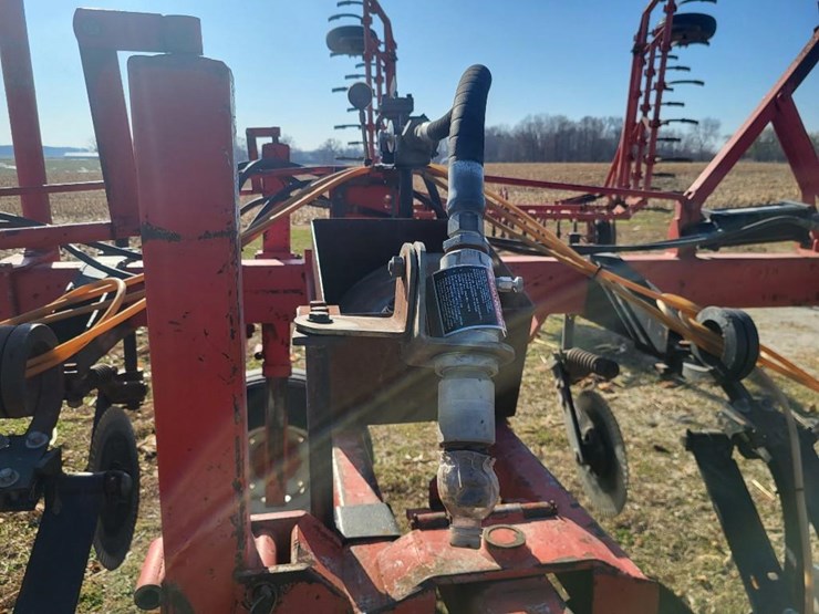 clark-6-shank-anhydrous-bar-image-18