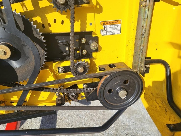 new-holland-74c-image-53