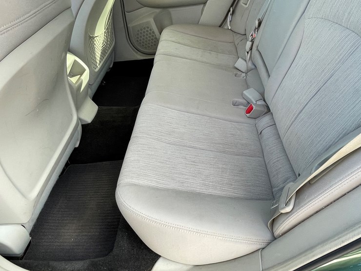 #8-•-2014-subaru-legacy-wagon-(nm-title-in-delay)-image-113