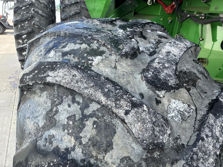 john-deere-s680-image-41