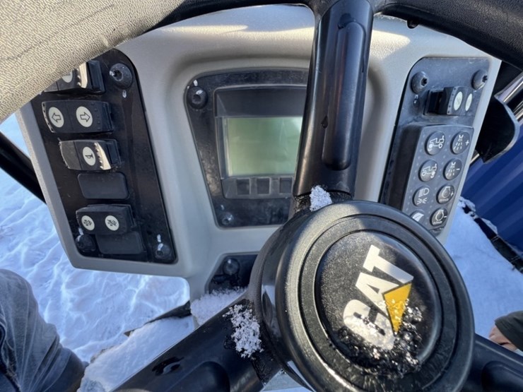 caterpillar-cb24b-image-14