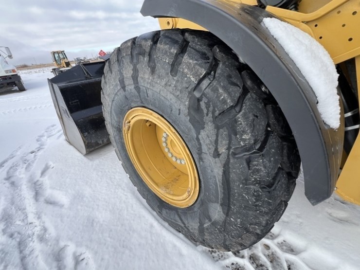 2014-caterpillar-930k-image-10