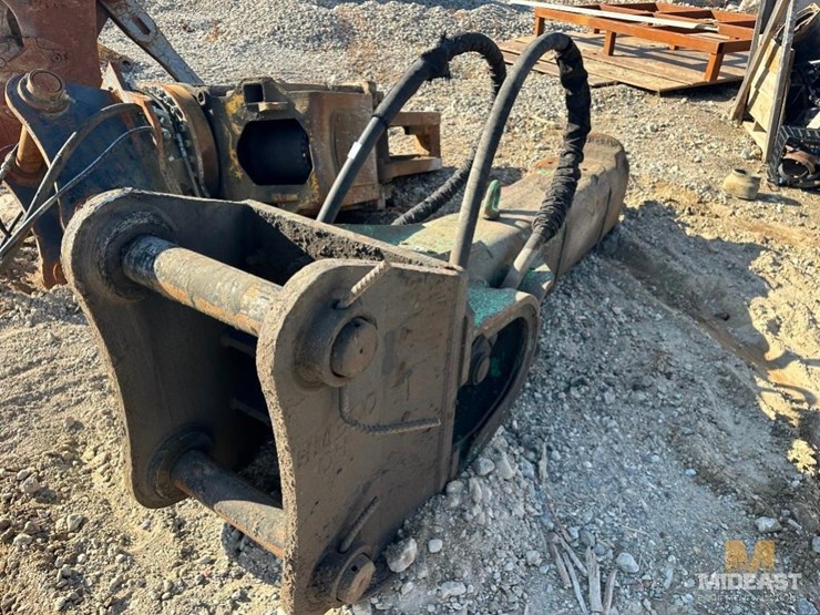 2012-tramac-v2500-hammer-xx50453-image-6