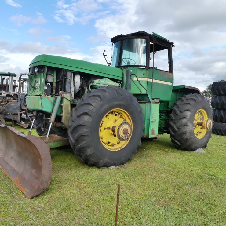 JOHN DEERE 8650