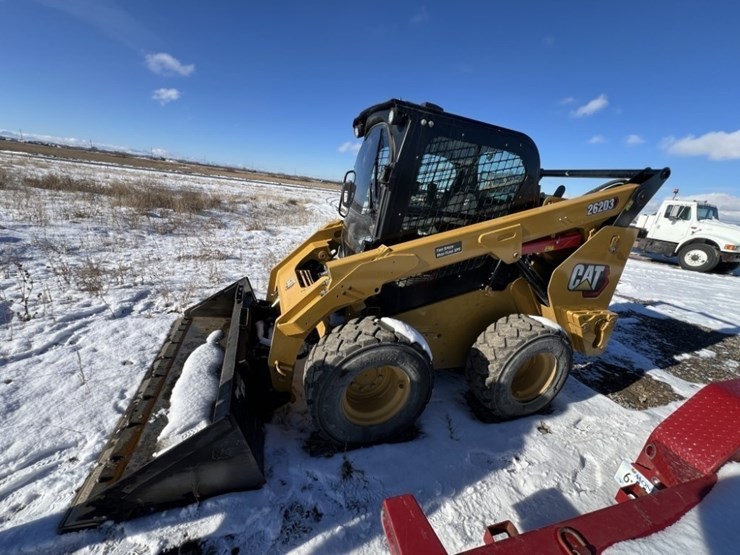 2020-caterpillar-262d3-image-2