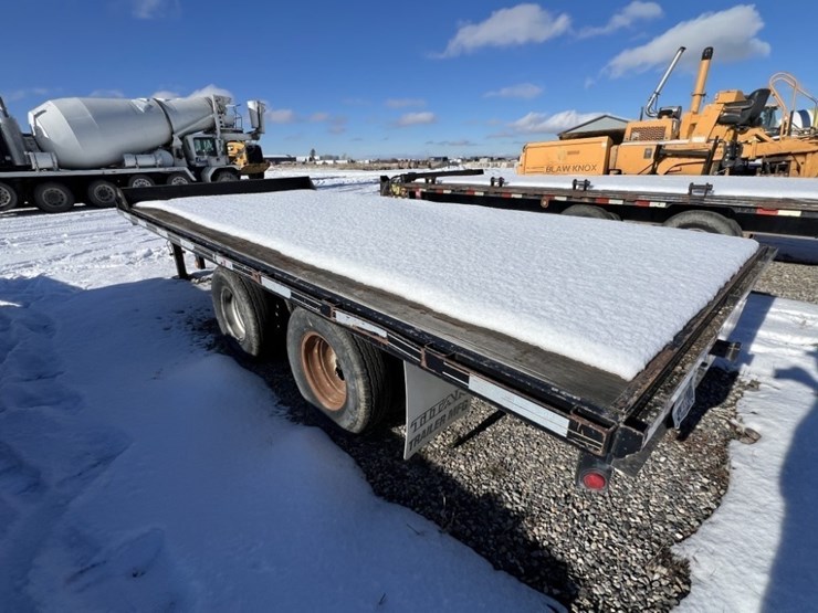 2006-titan-trailer-image-5