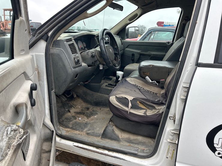 2006-dodge-ram-2500-image-8