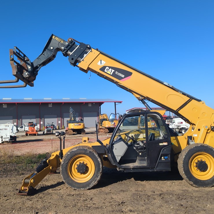 2019 CATERPILLAR TL1255