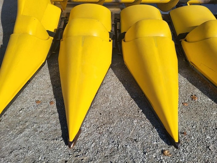 new-holland-98c-image-16