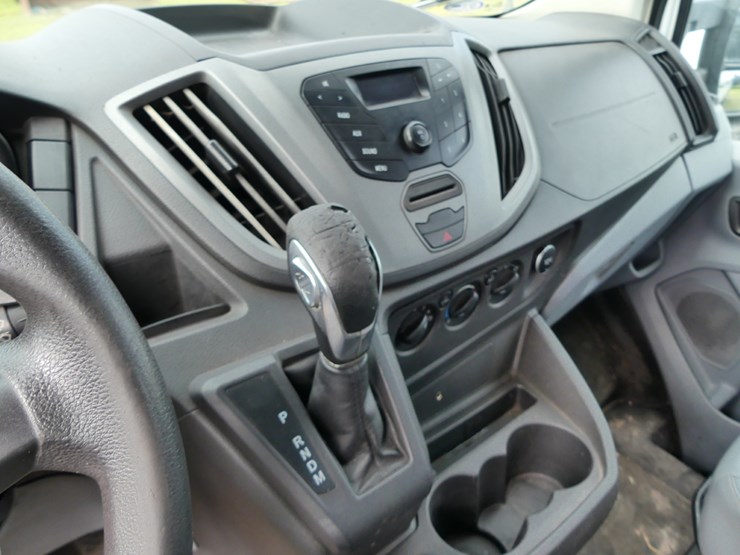 2018-ford-transit-image-13