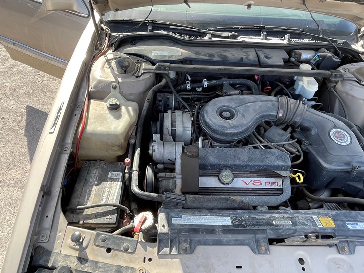 #7-•-cadillac-deville-(nm-title-in-delay)-image-105