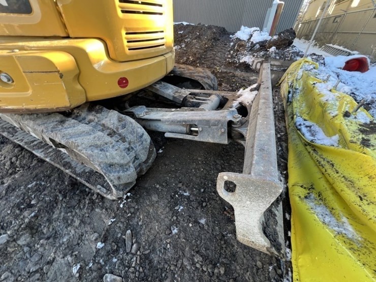 caterpillar-305.5e2-cr-image-3