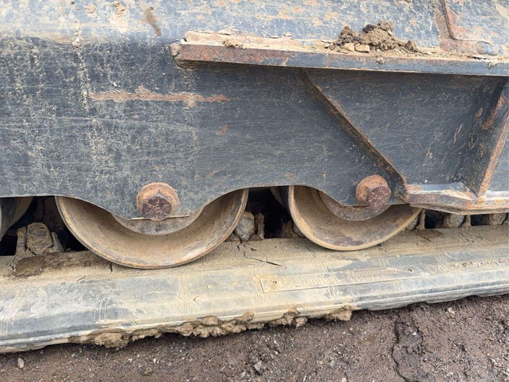 2024-bobcat-t650-image-17