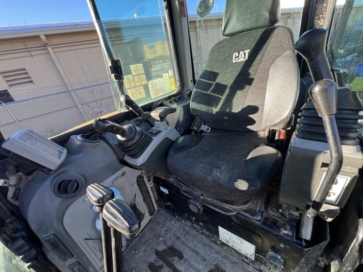 caterpillar-305.5e2-cr-image-9