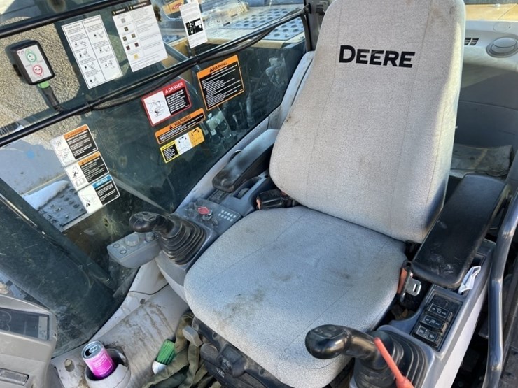 deere-200g-image-12