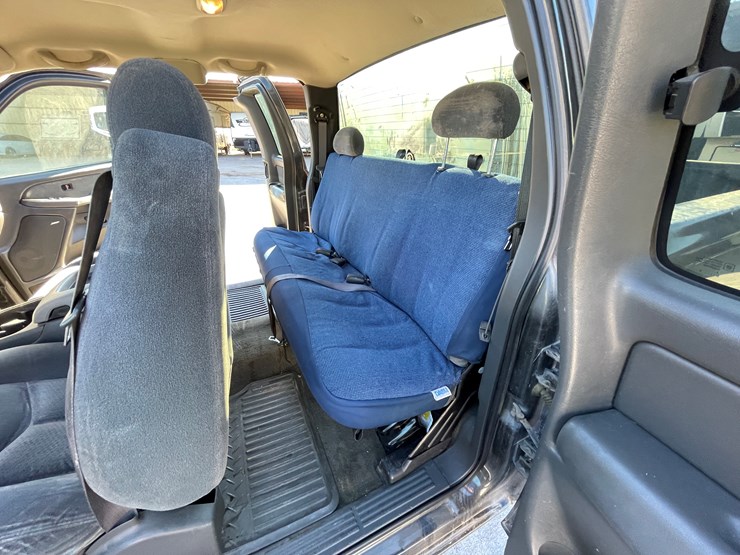 #5-•-2003-chevy-silverado-truck-(has-az-title)-image-77