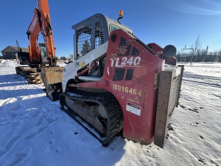 takeuchi-tl240-image-3