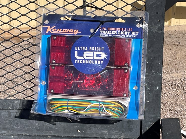 #150-•-snow-bear-utility-trailer-(no-title)-image-26