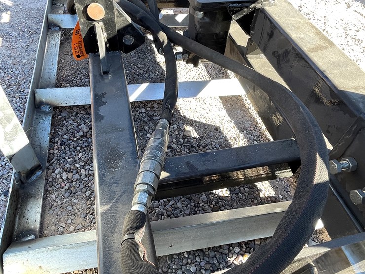 #251-•-simple-three-point-adapter-image-11