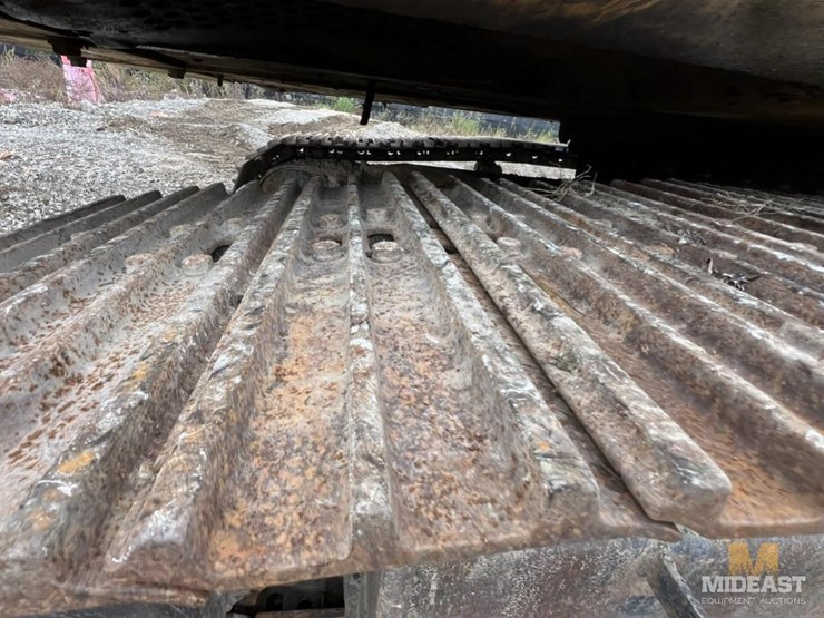 2010-200d-excavator-xx12078-image-19