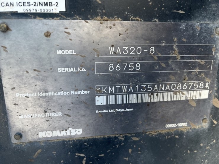 komatsu-wa320-8-image-16