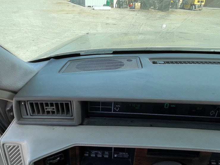 #7-•-cadillac-deville-(nm-title-in-delay)-image-75