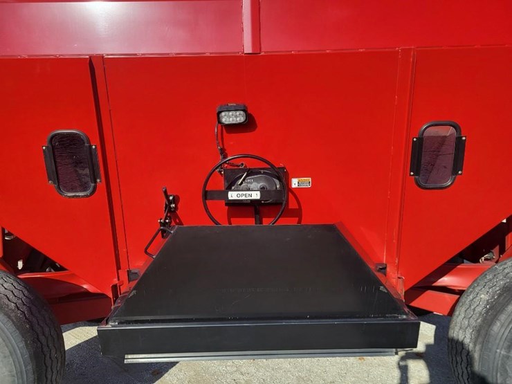 2016-unverferth-530-image-17