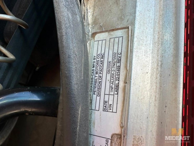 2006-peterbilt-fuel-truck-xx75502-image-35