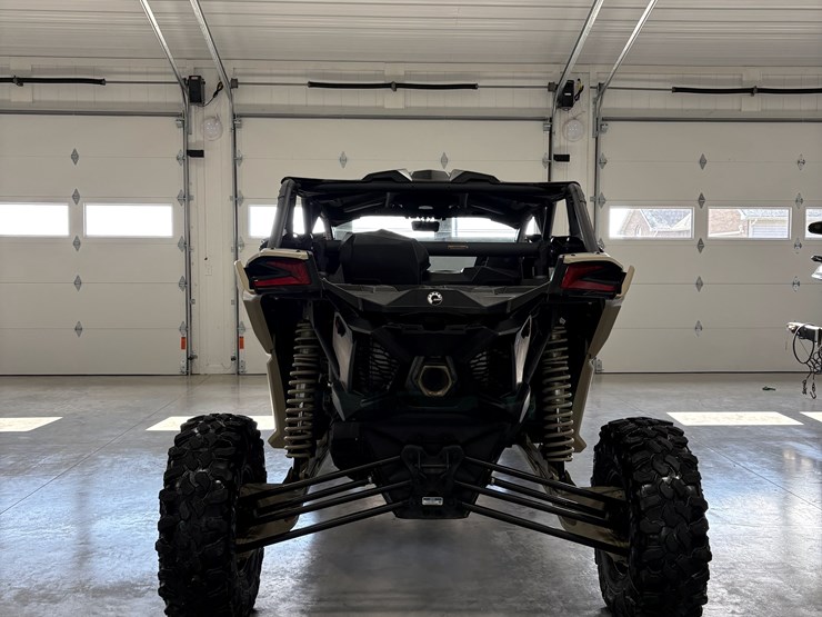 2023-can-am-maverick-x3-image-3