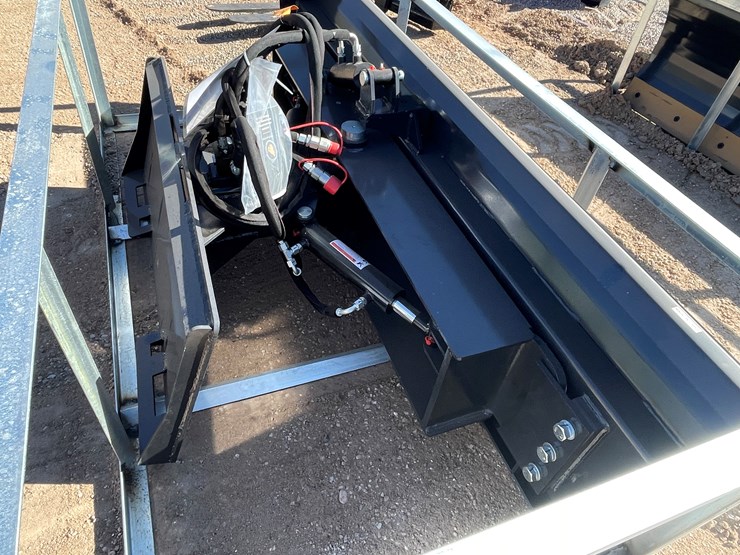 #222-•-6-way-dozer-blade-image-6