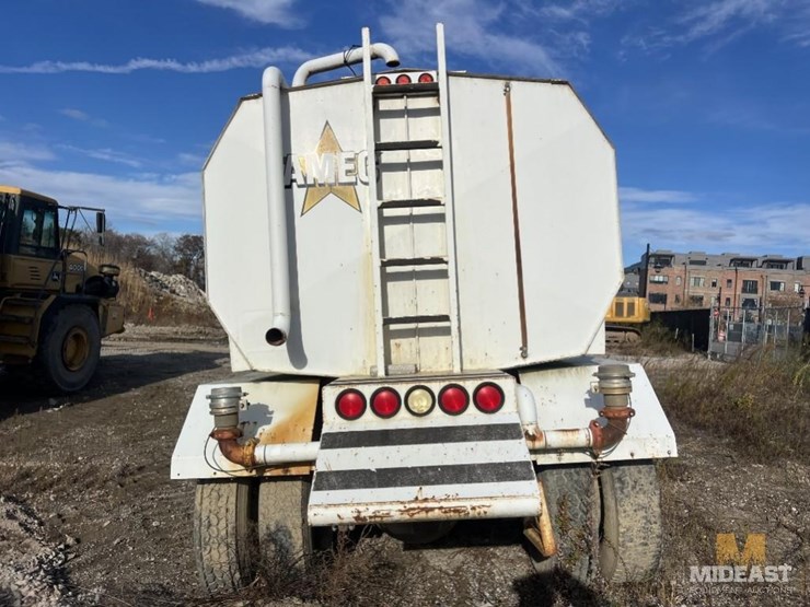 2002-volvo-vhd-64b-water-truck-xx16263-image-5