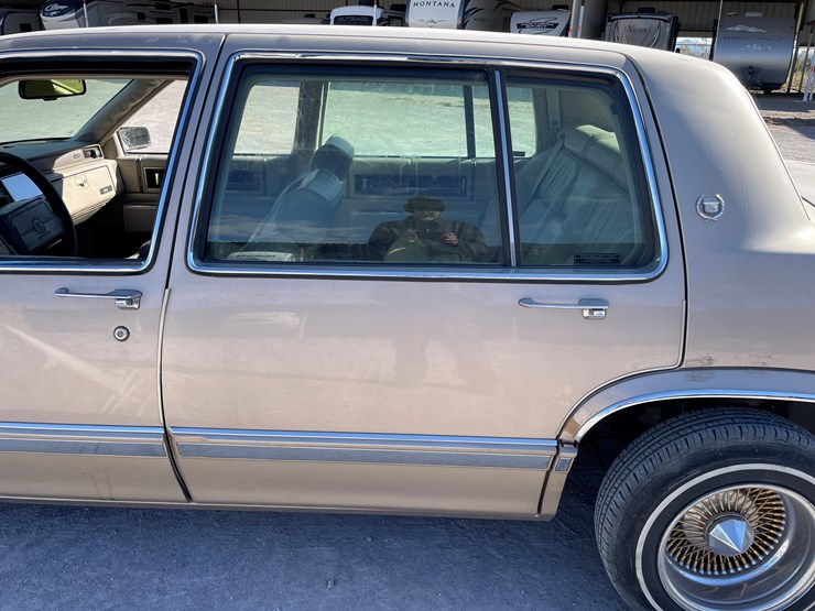 #7-•-cadillac-deville-(nm-title-in-delay)-image-41