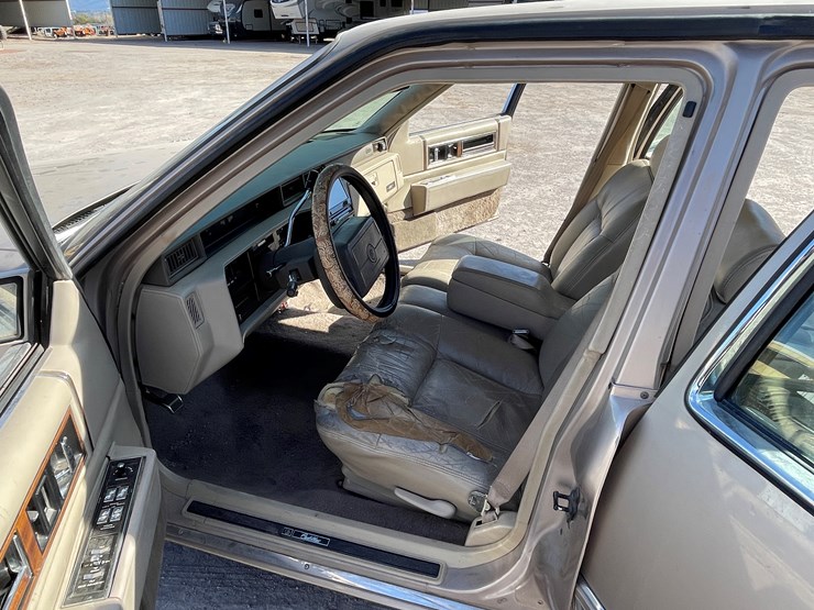 #7-•-cadillac-deville-(nm-title-in-delay)-image-63