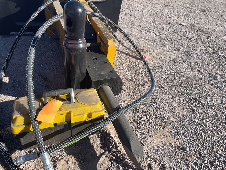 #262-•-skid-steer-concrete-breaker-image-9