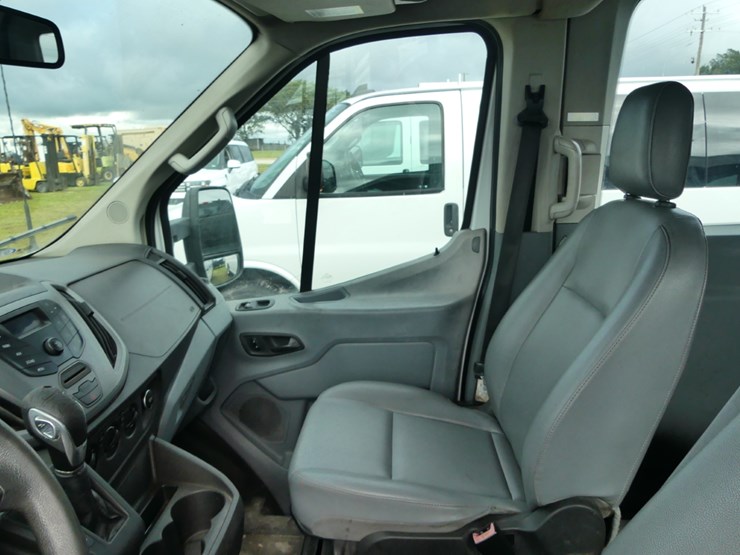 2018-ford-transit-image-11