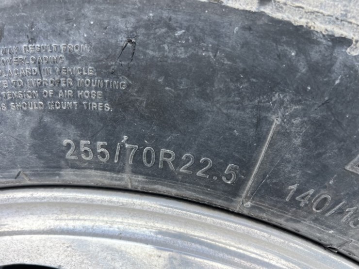 1998-peterbilt-379-image-19